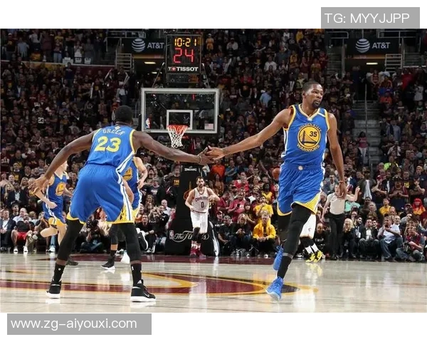 2016年NBA季后赛首轮勇士与骑士激战回顾与分析