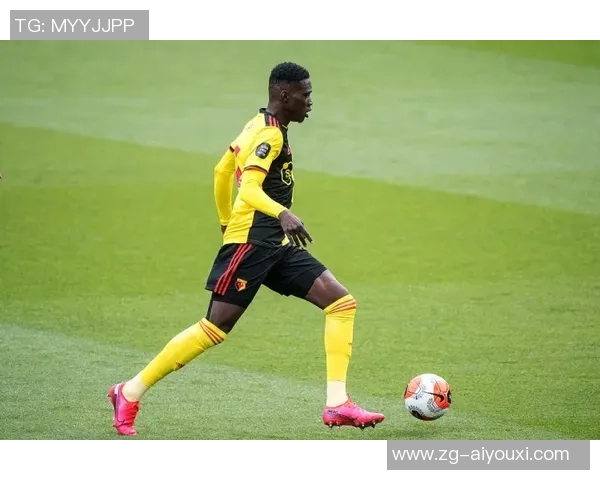 乌法与多明萨尔的较量揭示了足球战术与团队协作的重要性