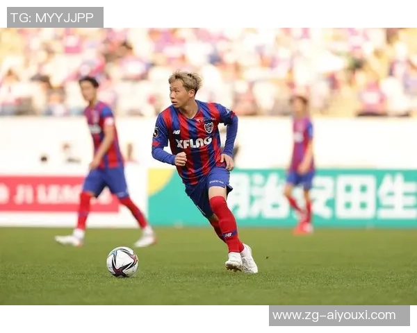 利尔斯主场迎战标准列日期待精彩对决两队争夺胜利的关键时刻